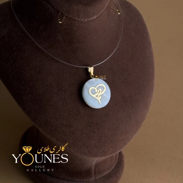 آویز طلا مادر قلبی سنگ صدفی